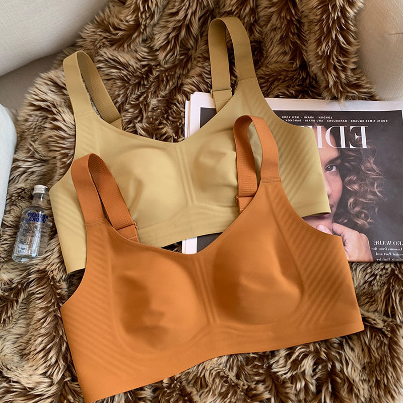大きな胸は女性のための小さな下着を示します超薄型マークレスウ - Full Coverage Bra のレビューと価格